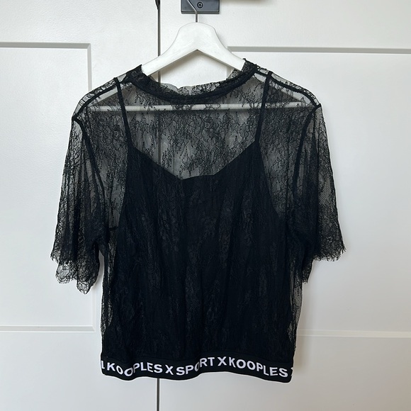 KOOPLES Black lace top - size 3 - Picture 2 of 2